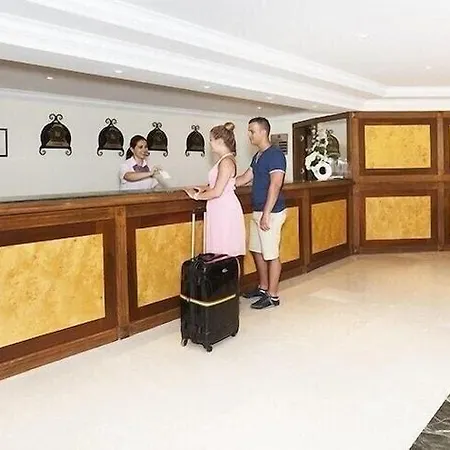 Üdülőközpont Maxholiday Stone Palace Side