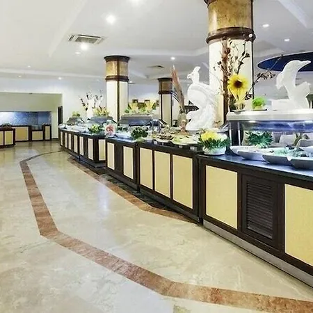 Maxholiday Stone Palace Side