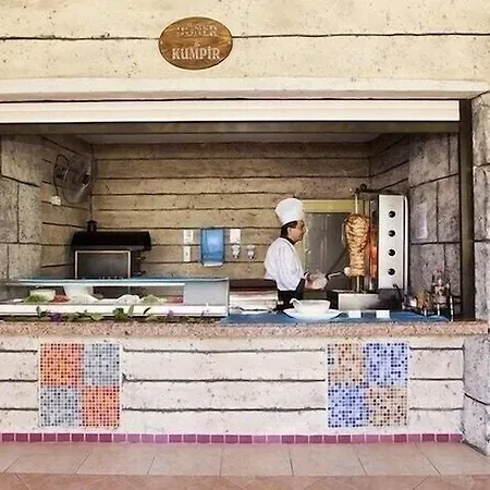 Üdülőközpont Maxholiday Stone Palace Side