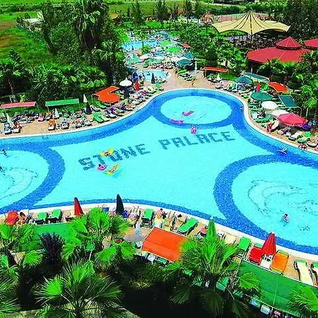 Üdülőközpont Maxholiday Stone Palace Side