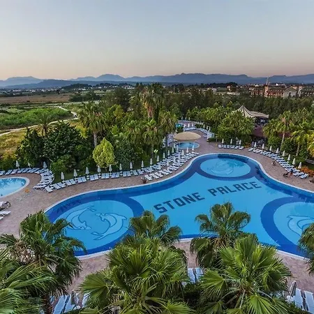 Üdülőközpont Maxholiday Stone Palace Side