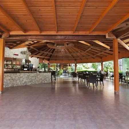 Maxholiday Stone Palace Side