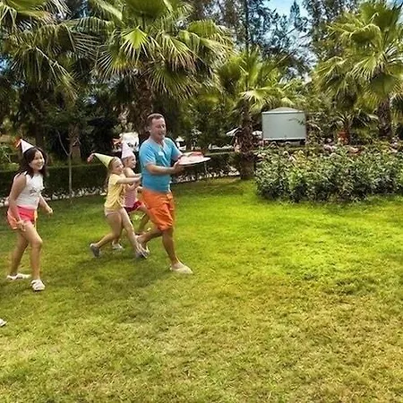 Maxholiday Stone Palace Side Resort Colakli