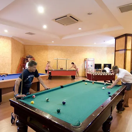 Resort Maxholiday Stone Palace Side Colakli