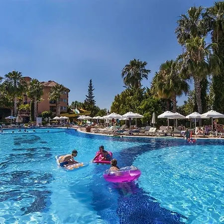 Resort Maxholiday Stone Palace Side