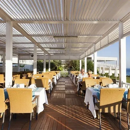 Resort Maxholiday Stone Palace Side Colakli