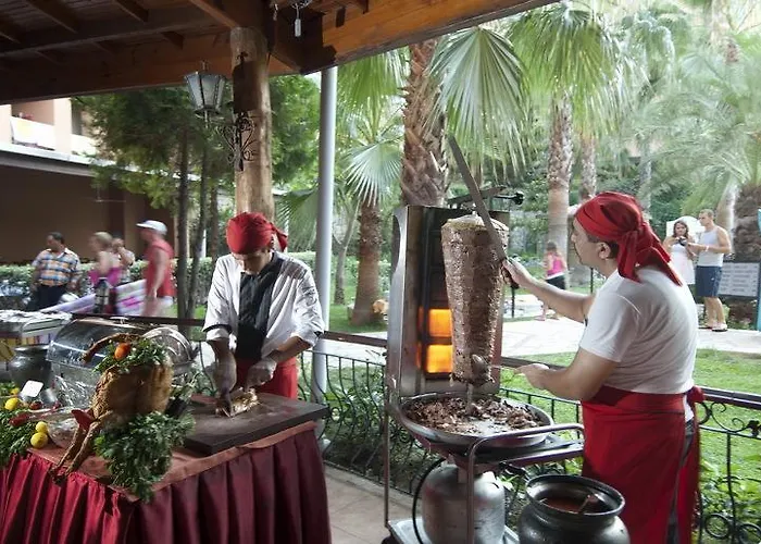 Maxholiday Stone Palace Side Θέρετρο Colakli