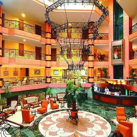 Maxholiday Stone Palace Side منتجع
